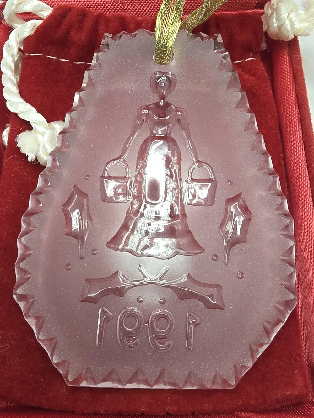 Waterford Crystal 12 Days of Christmas 1991 Ornament Eight 8 Maids a Milking